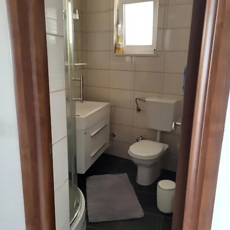 Analena Apartment